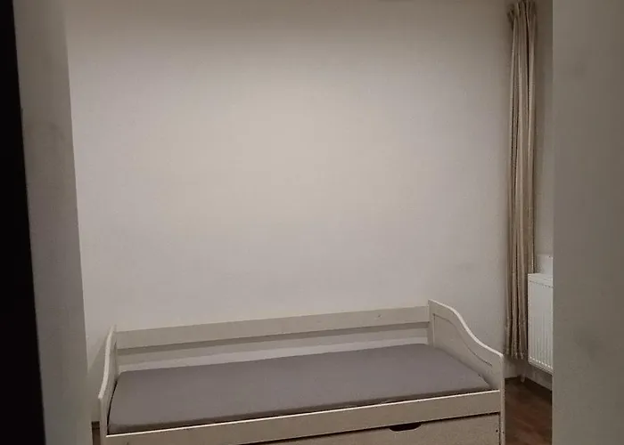 77 * Veľký Meder