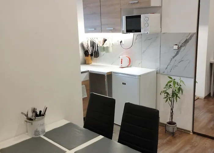 Accommodatie bij particulieren 77 *